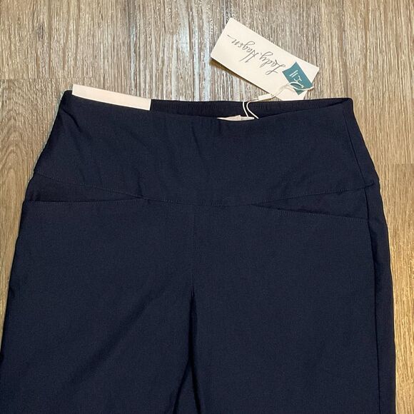 Lady Hagen Capri Pants Navy Blue Pull on‎ Golf Tummy Control Performance Size XS - Picture 2 of 6